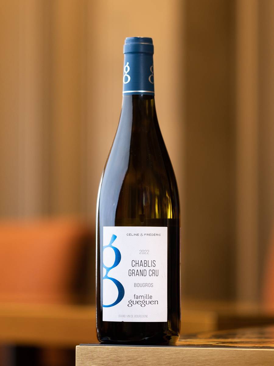 Вино Chablis Grand Cru Bougros Famille Gueguen 2022 / Шабли Гран Крю Бугро Фамий Геген