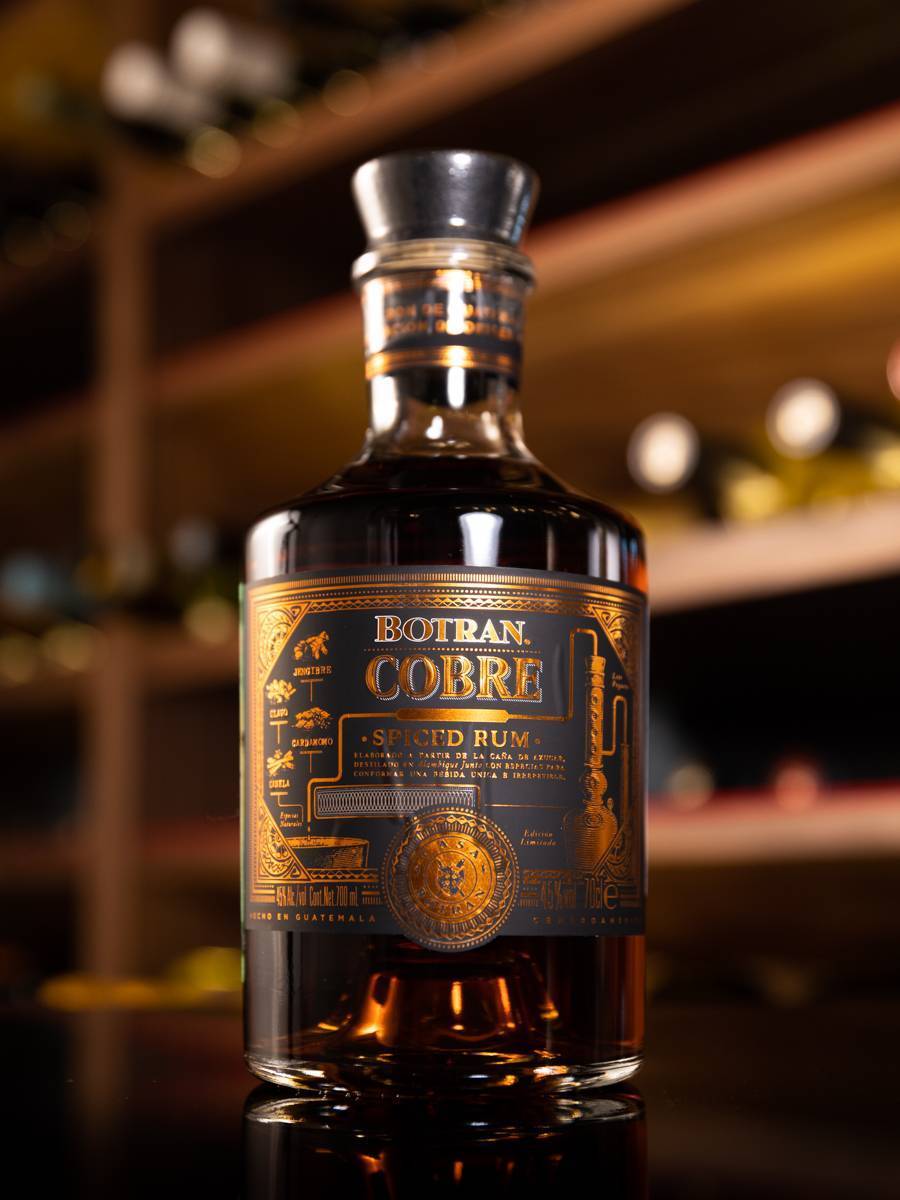 Ром Botran Cobre Spiced 20 years old / Ботранr Кобре Спайсд 20 лет