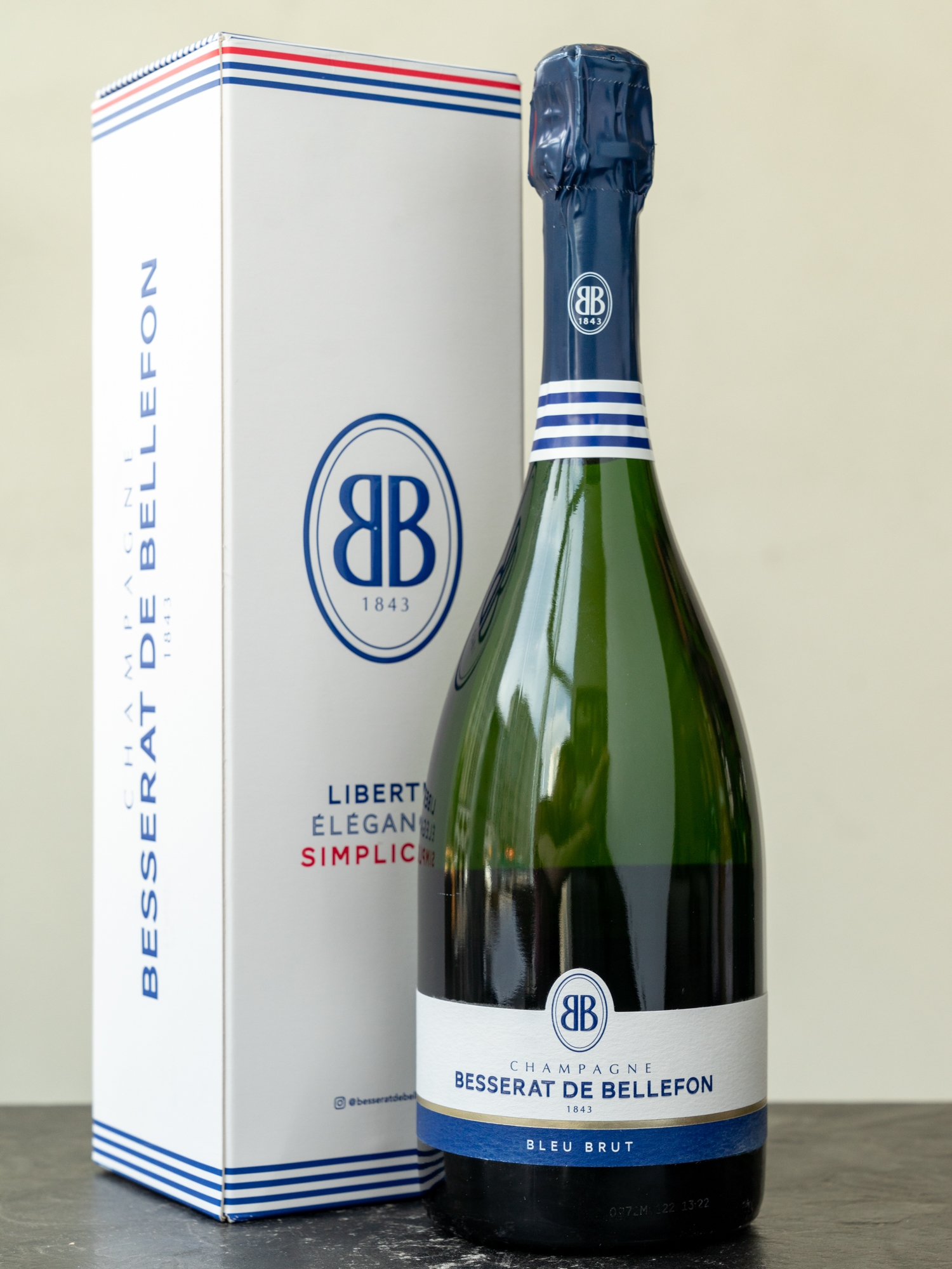 Шампанское Besserat de Bellefon Cuvee des Moines / Бессера де Бельфон Кюве де Муан