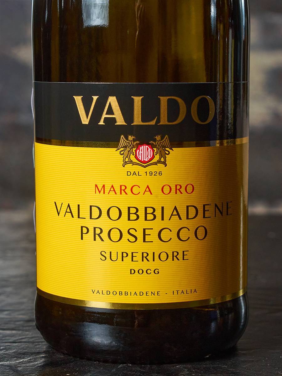 Игристое вино Prosecco Valdobbiadene Superiore Marca Oro Brut Valdo / Просекко Вальдоббьядене Супериоре Марка Оро  Брют Вальдо
