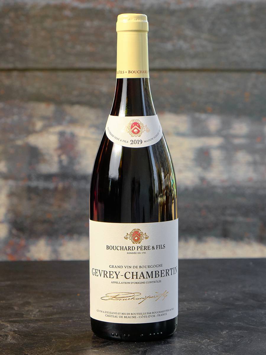 Вино Gevrey Chambertin Bouchard Pere & Fils 2019 / Бушар Пэр э Фис Жевре-Шамбертен 2019