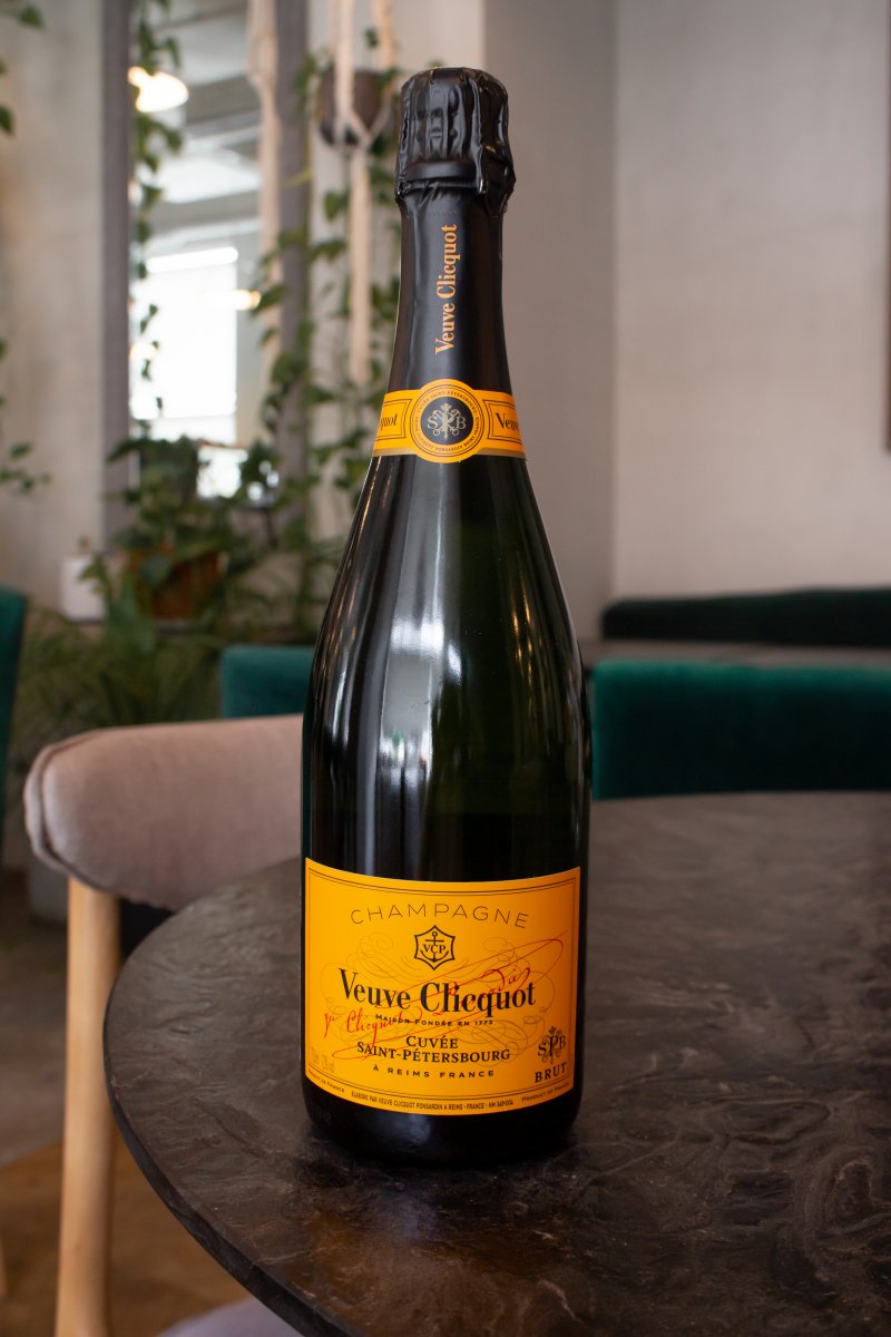 Шампанское Veuve Clicquot Cuvee Saint-Petersbourg Brut / Вдова Клико Кюве Санкт-Петербург