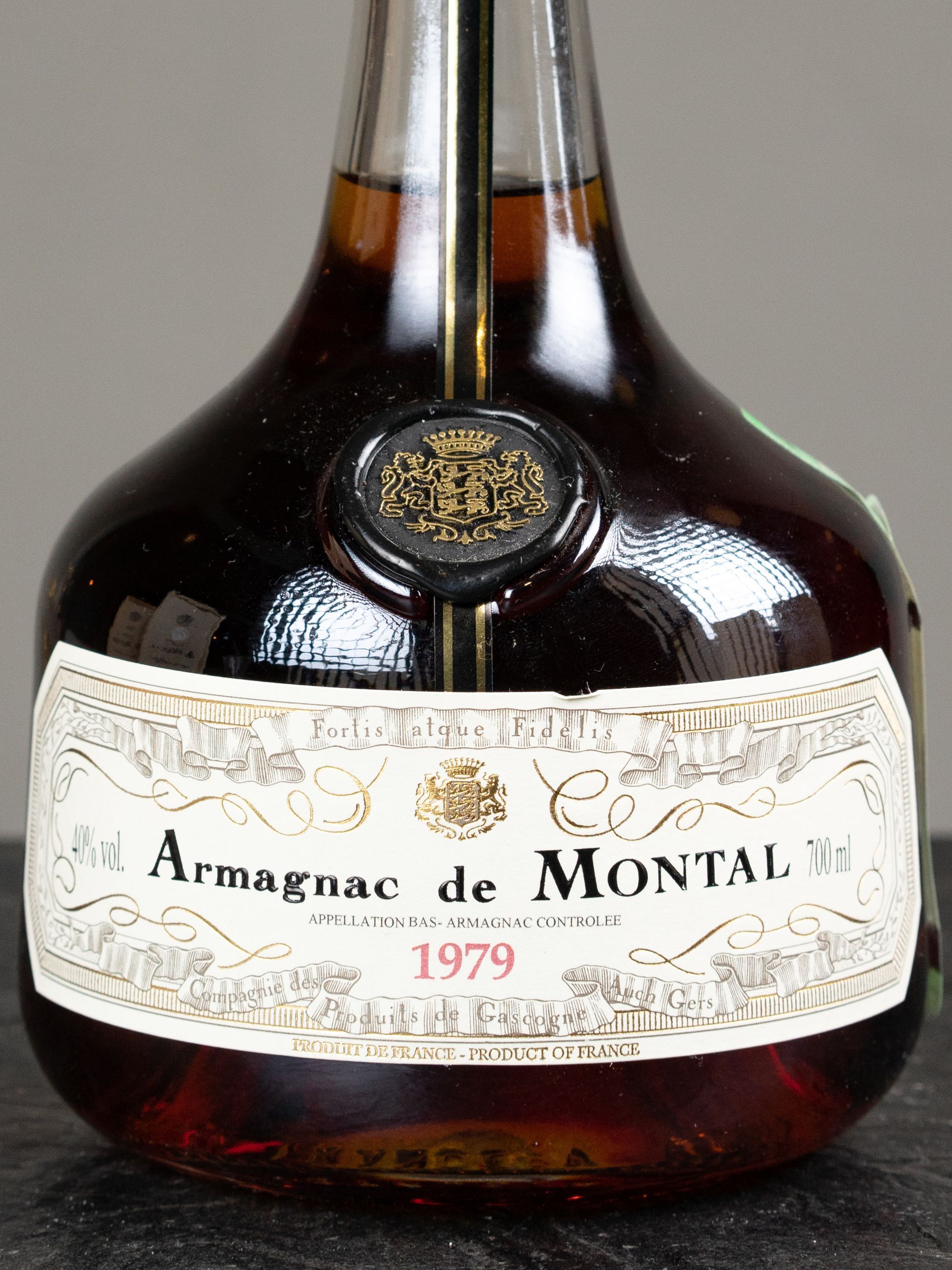 Арманьяк Armagnac de Montal 1979 / Арманьяк де Монталь 1979