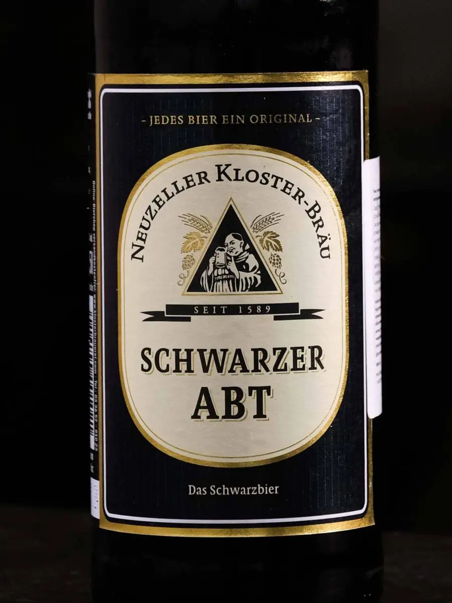 Пиво Neuzeller Kloster-Brau Schwarzer Abt 0.5 л / Нойцелле Клостер-Брой Черный монах