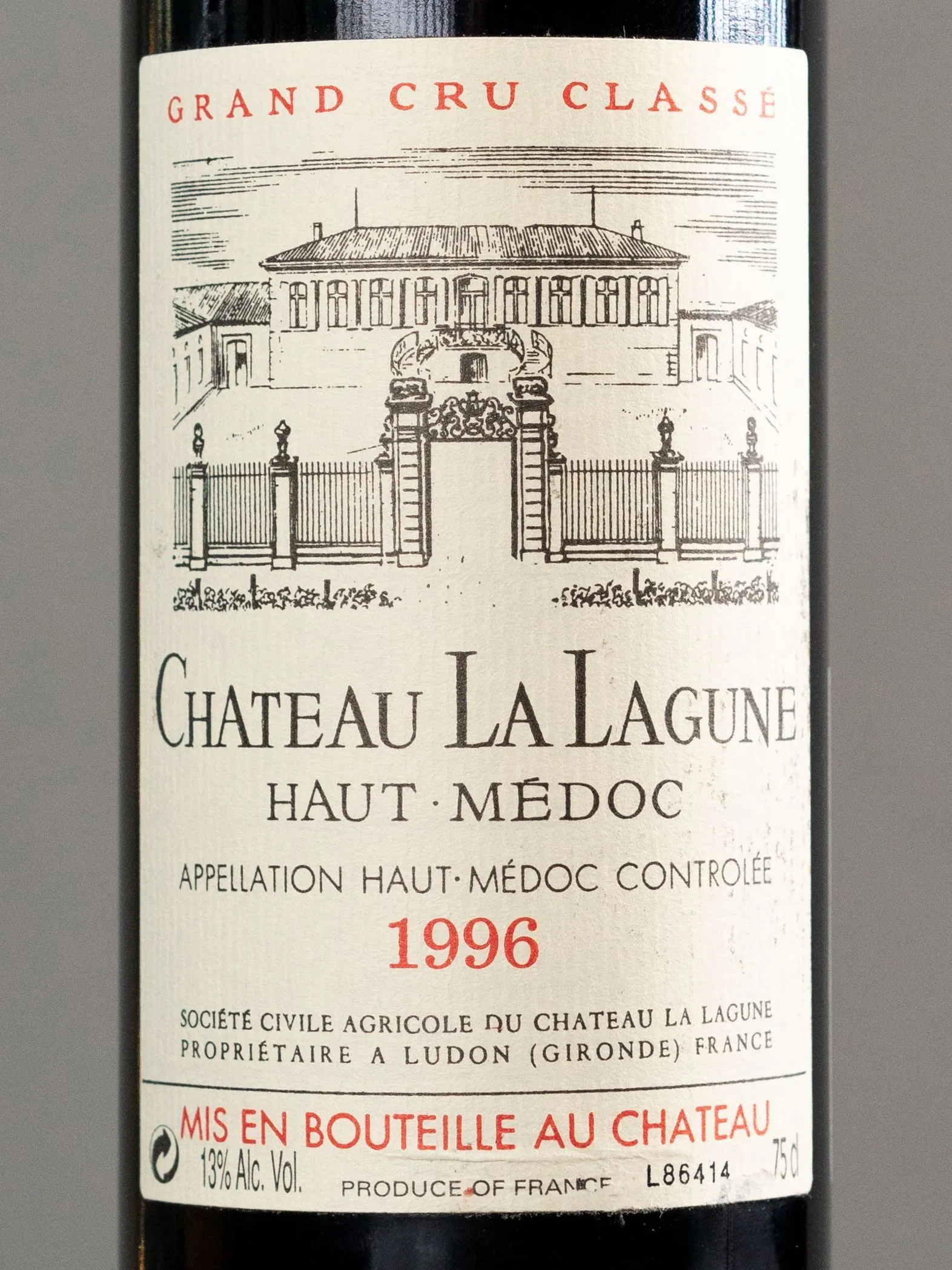 Вино Chateau La Lagune Haut-Medoc AOC 3-eme Grand Cru Classe 1996 / О-Медок Шато Ля Лагюн 1996