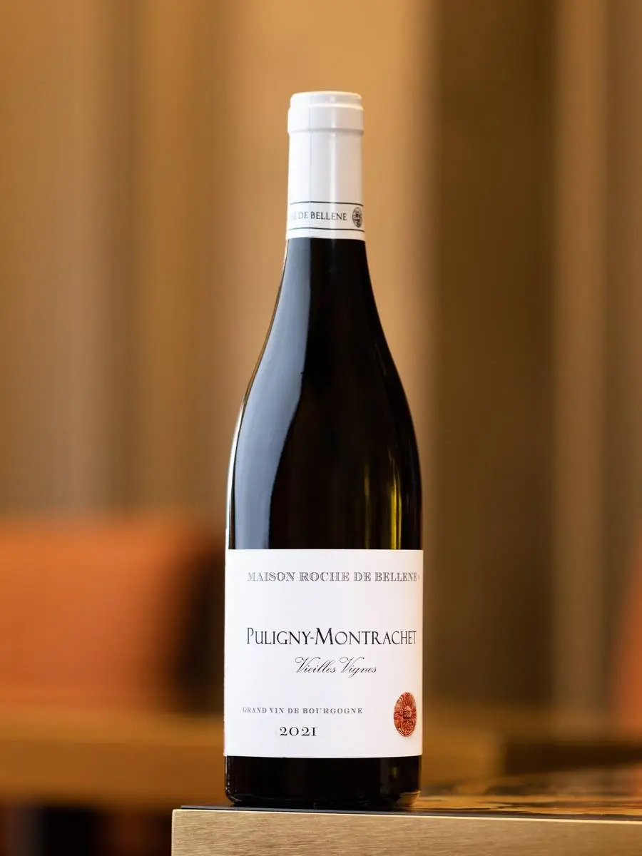 Вино Puligny-Montrachet Vieilles Vignes Maison Roche de Bellene 2021 / Пюлиньи-Монраше Вье Винь Мезон Рош де Беллен