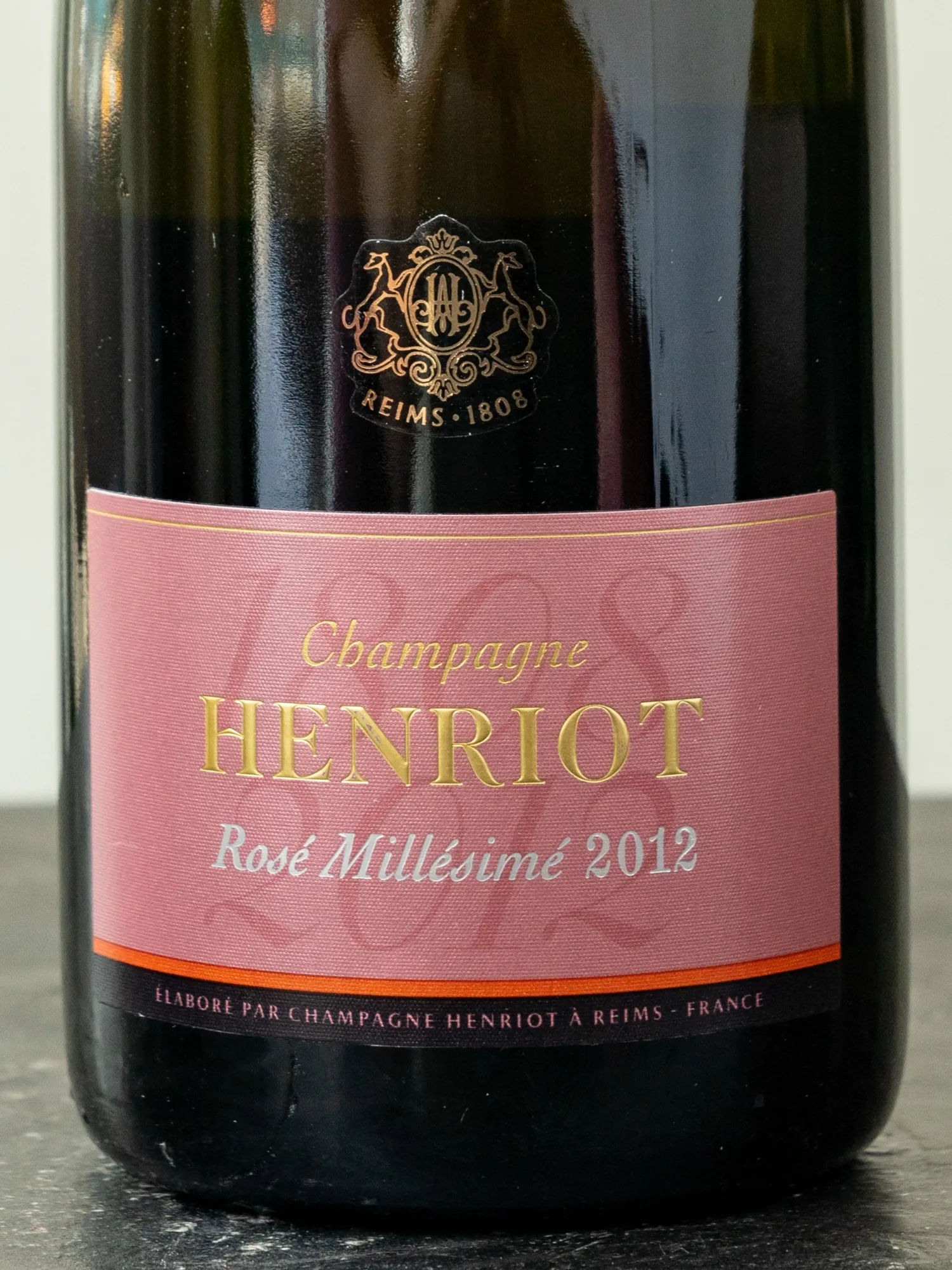 Шампанское Henriot Brut Rose Millesime / Энрио Миллезим розовое брют