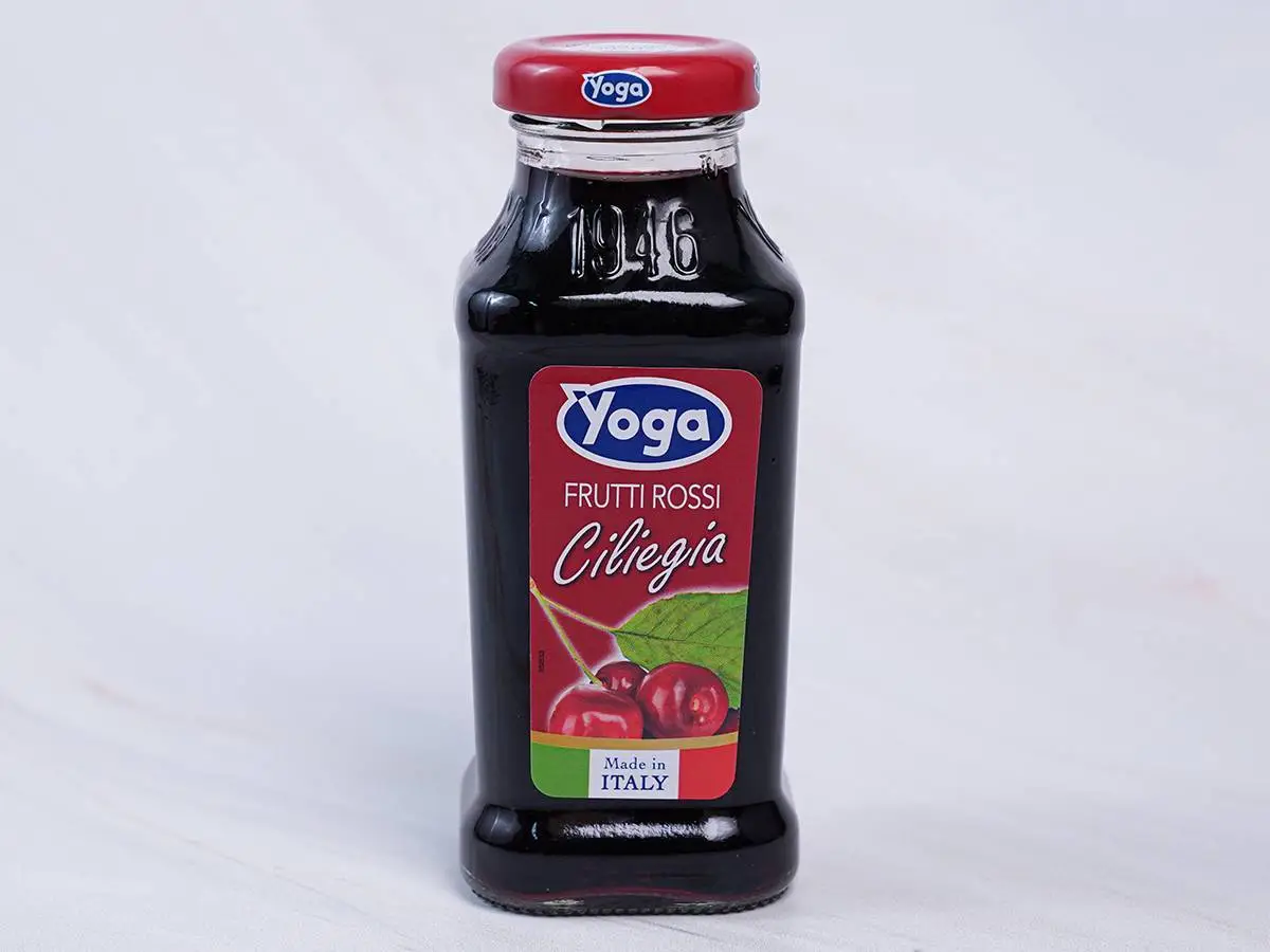 Сок вишневый 100% Yoga