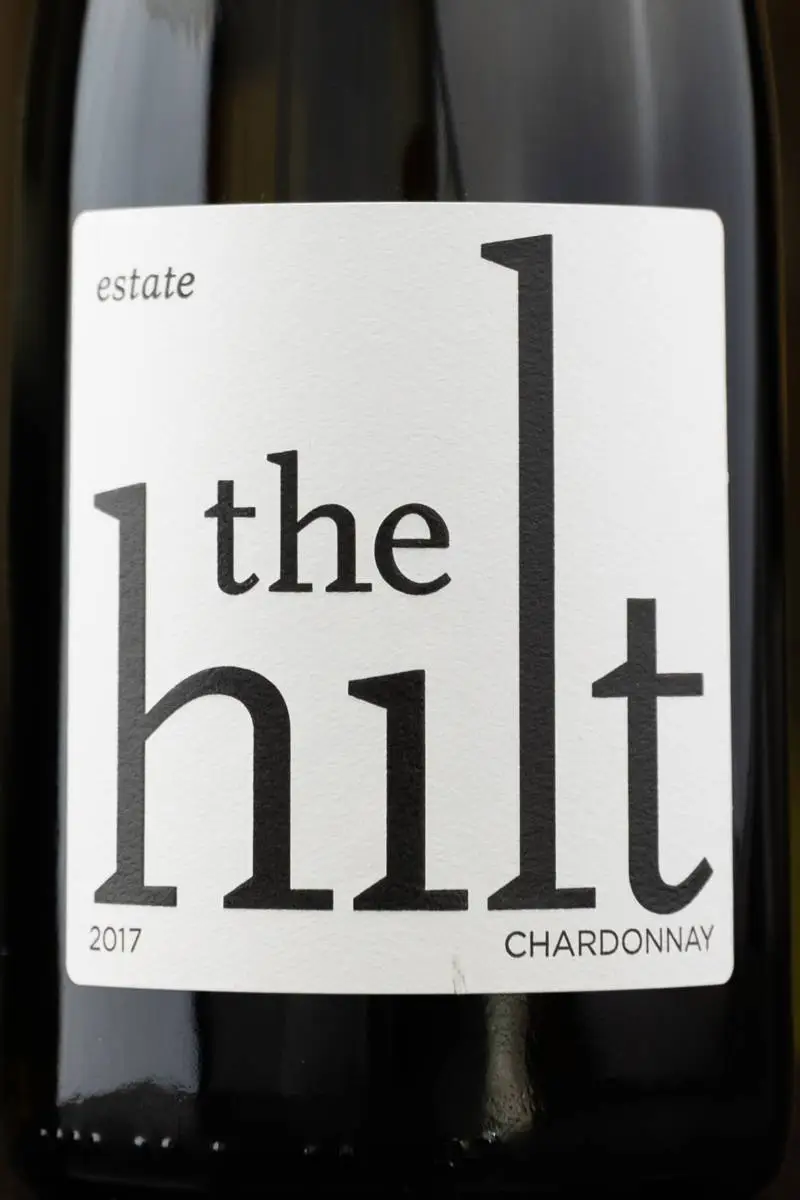 Вино Chardonnay The Hilt Estate 2017 / Шардоне Хилт Истэйт